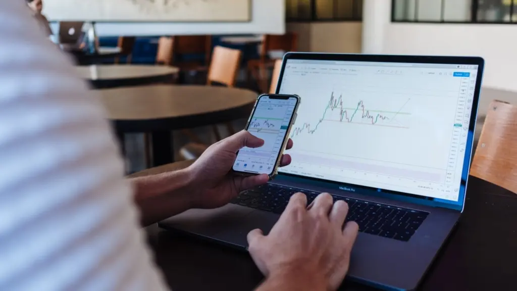 Financial Planner's morning report - Thursday