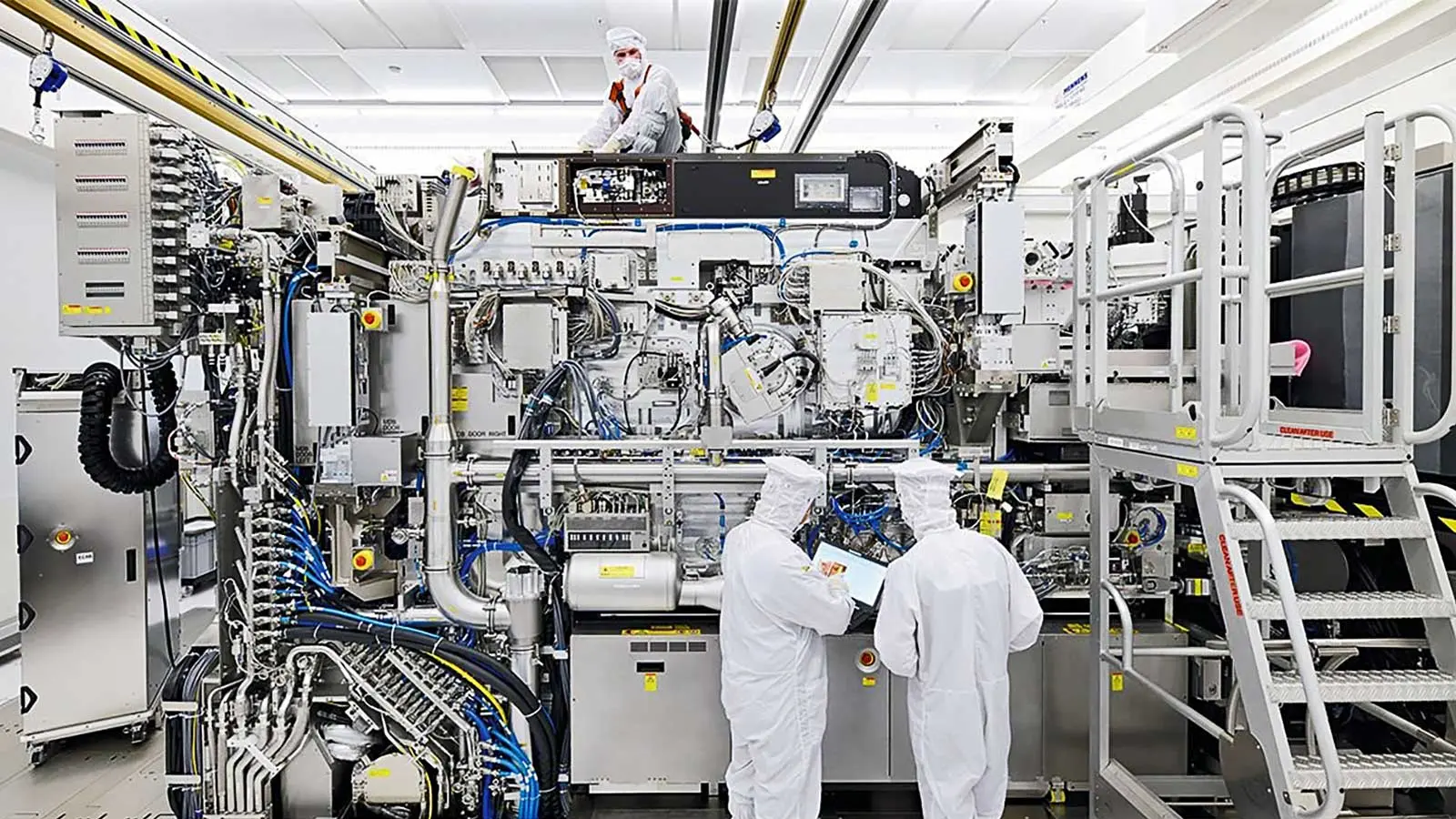 Harnessing the duration effect to look beyond short-term noise