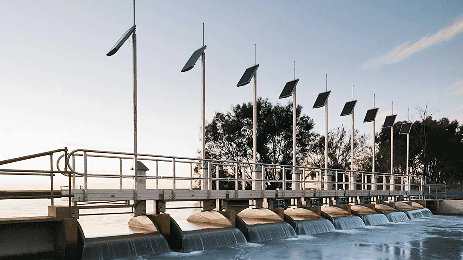 Leading ethical manager backs Nuix, adds water exposure