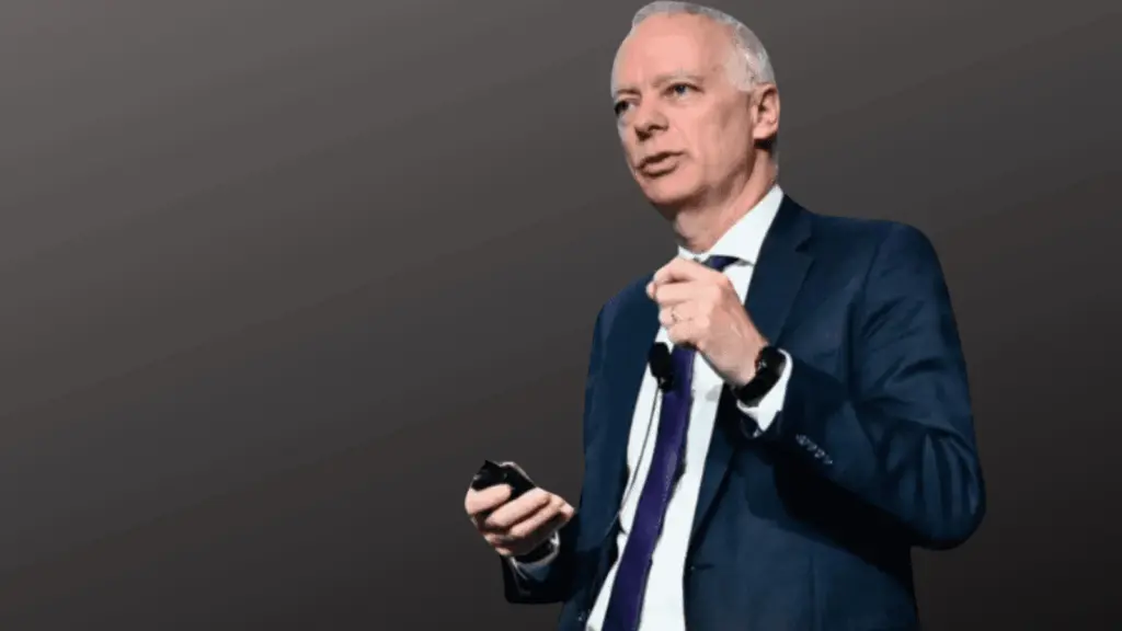 'This can't be left here': FAAA calls for public inquiry into Dixons